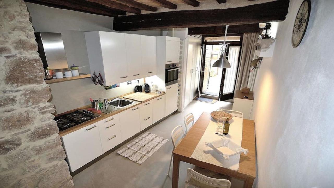 Authentic Cave House In The Heart Of The Village! 마사마리티마 외부 사진
